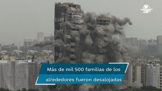 Demuelen dos torres de apartamentos en la India por violar normas de construcción