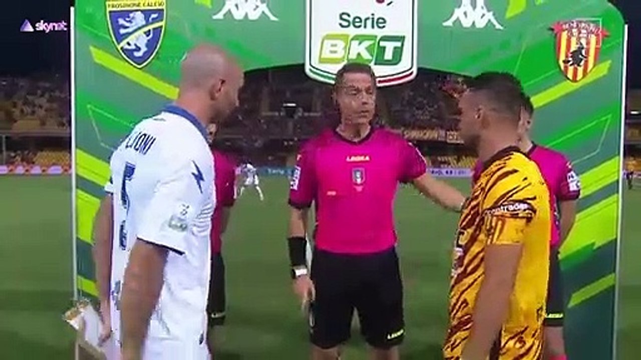 Benevento v Frosinone