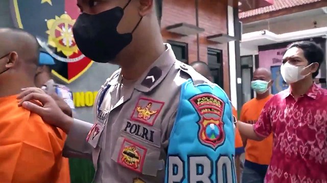Press Release Ungkap Kasus Memberika Fasilitas Umum Judi Togel Online, Jumat 26 Agustus 2022