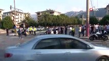 Sivil polis aracı otomobille çarpıştı: 1'i ağır 8 yaralı