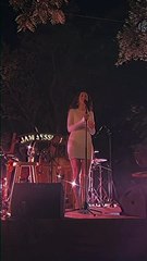 Melike Şahin’den Gülşen’e şarkılı destek