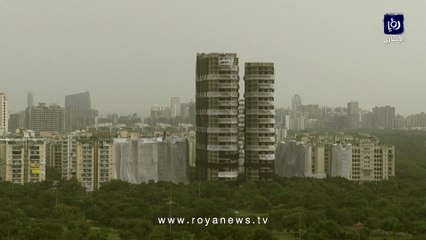 الهند.. تفجير برجين سكنيين مخالفين في نيودلهي