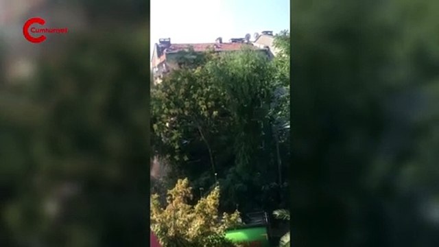Tozkoparan'a sabah baskını Çevik kuvvet ve iş makinaları mahalleye girdi