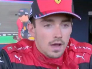 "Je n’étais pas au courant" : Stupéfait, Charles Leclerc apprend en plein direct perdre sa 5e place après avoir reçu une pénalité au Grand Prix de...