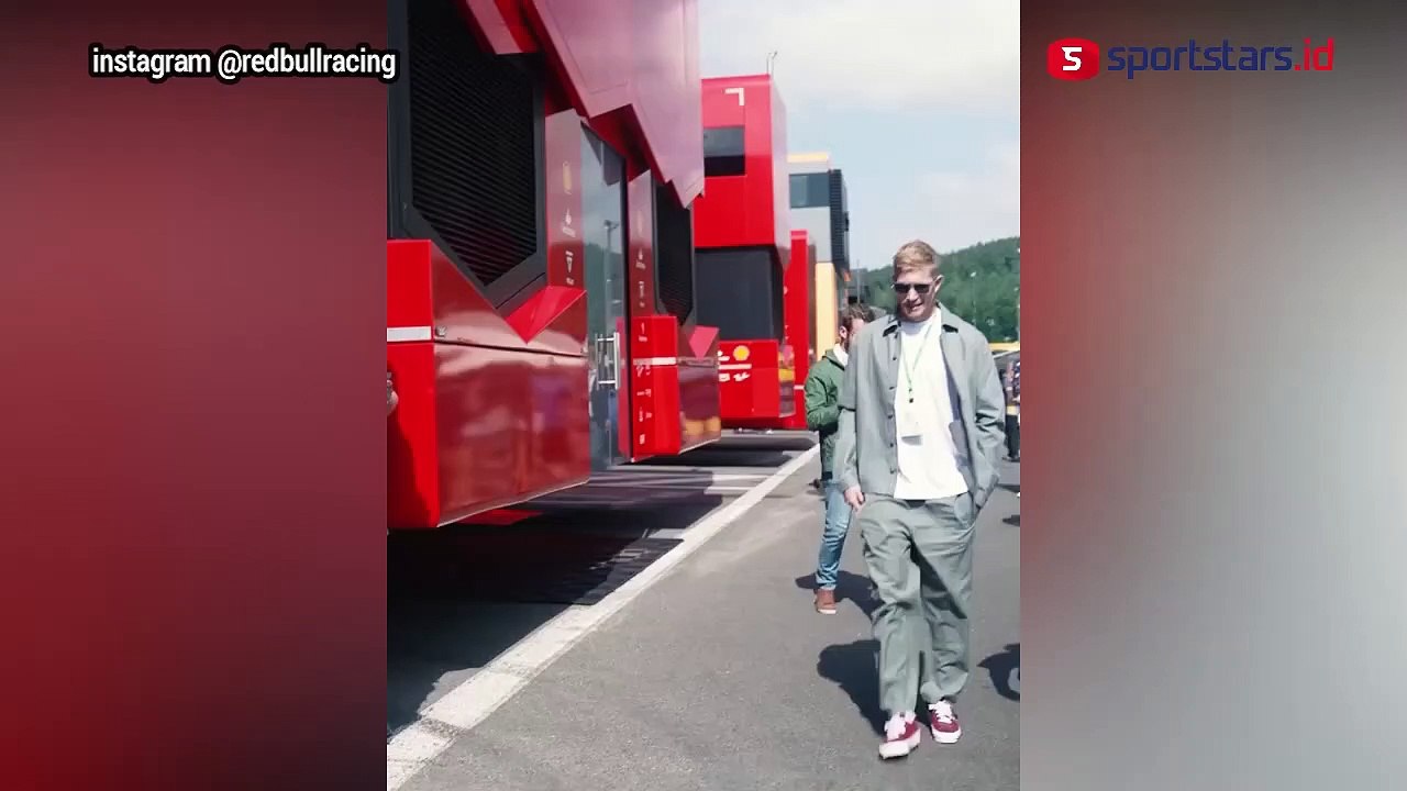 Momen Tak Terlupakan Kevin De Bruyne Kunjungi Paddock Max Verstappen di GP Belgia