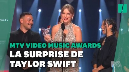 下载视频: Aux VMAs, Taylor Swift annonce la sortie d’un nouvel album