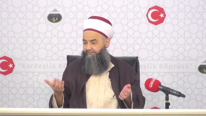 Dini, Lügat ile Çözmeye Çalışanlar Milleti Dinden Çıkarırlar