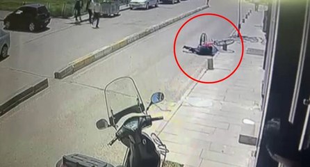 Bisikletli ölümden döndü! O anlar kamerada