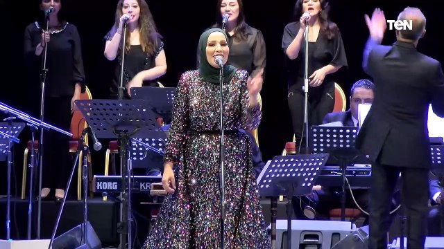 بعاصفة من التصفيق وهتافات بنحبك يا حلو .. جانب من حفل الفنان محمد الحلو بـ أوبرا الإسكندرية