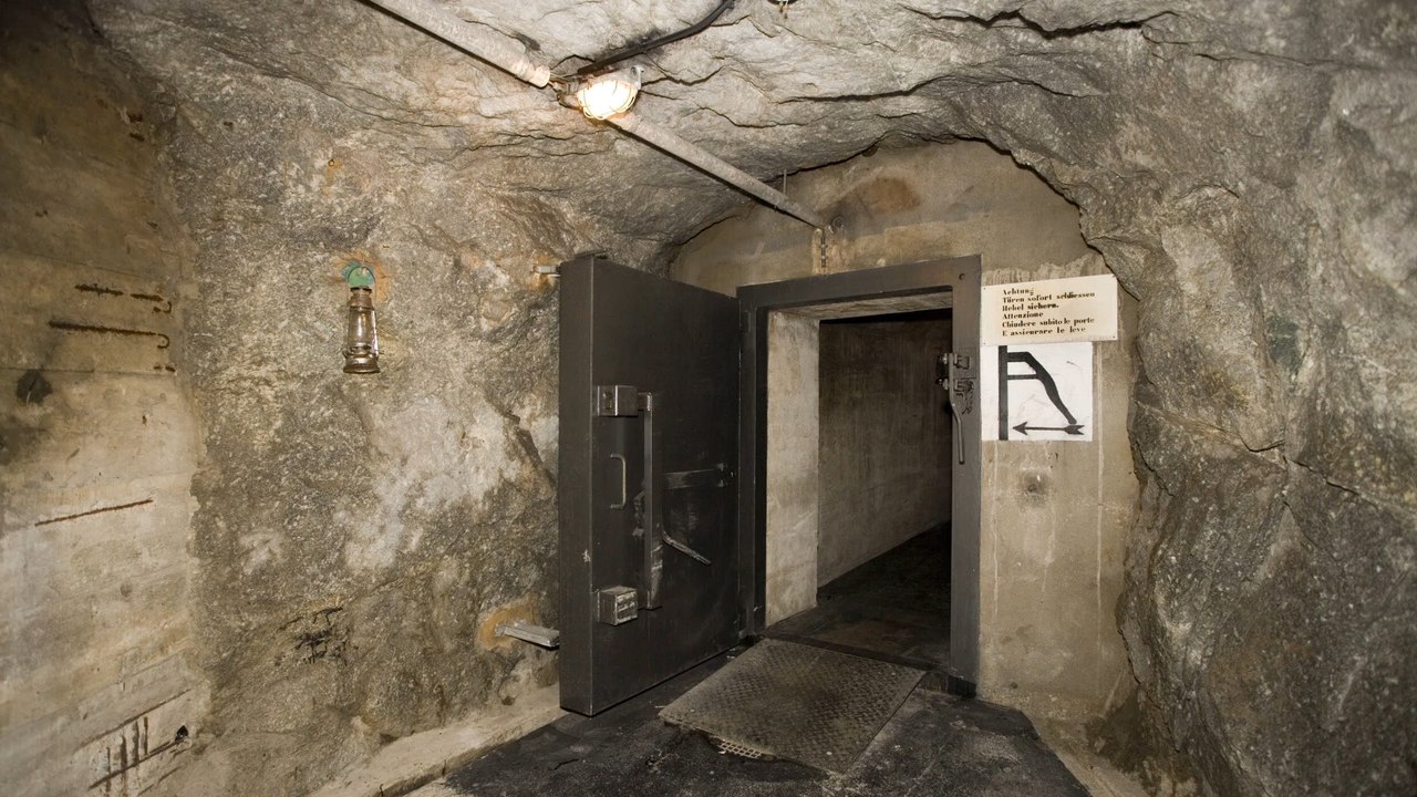 Angst vor Putin: Bayer verkauft Plätze in Luftschutz-Bunker