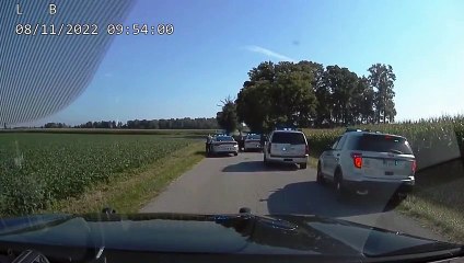 فيديو يوثق مطاردة 6 ساعات لمسلح حاول اقتحام مكتب FBI فى أوهايو