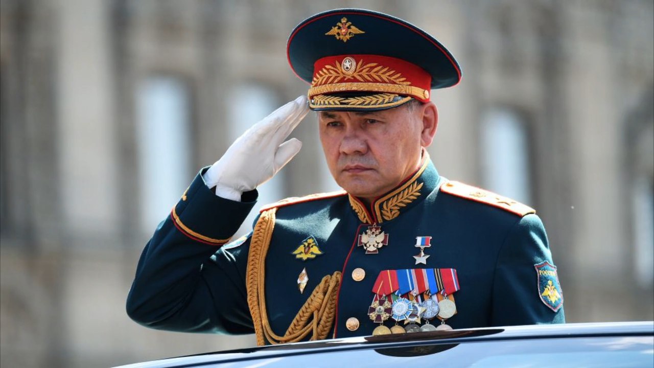 Russen hören wohl nicht mehr auf verteidigungsminister schoigu!