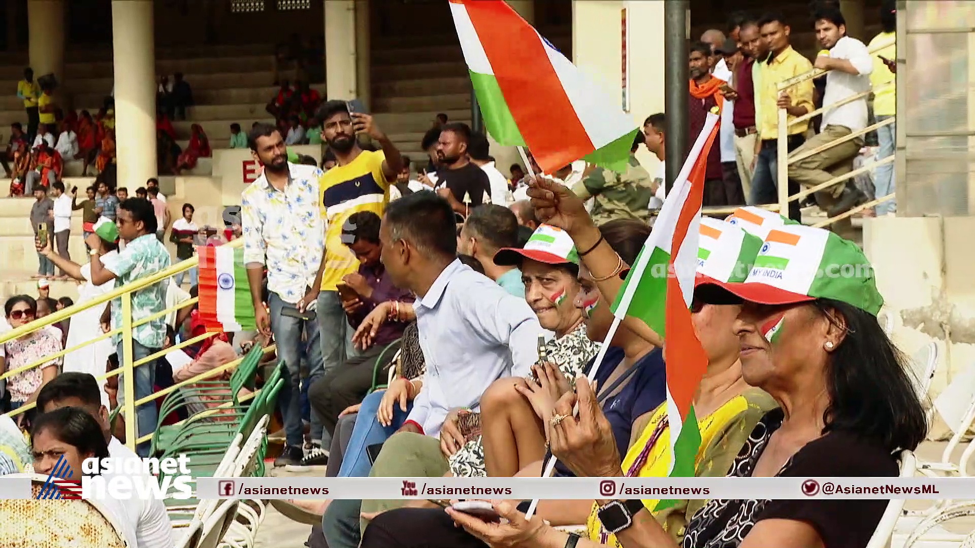 അട്ടാരി-വാ​ഗാ അതിർത്തിയിലെ ഇന്ത്യാ പാക് സെെനികരുടെ മയിൽ നൃത്തം; കാണാം വജ്രജയന്തി യാത്ര|Vajra Jayanti Yatra