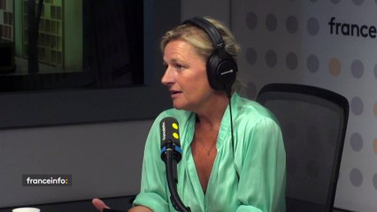 Anne-Elisabeth Lemoine : » La bande de C à vous fonctionne à merveille, aucune raison de changer ! » *