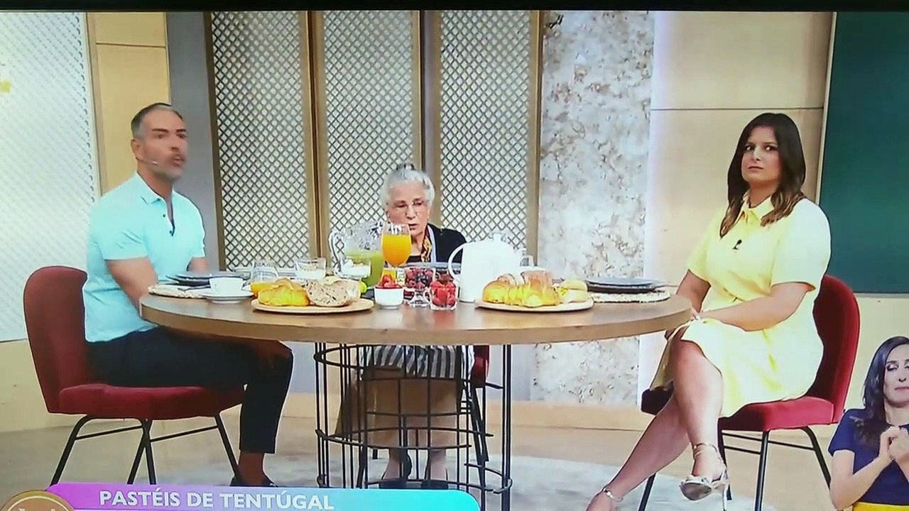 Cláudio Ramos arma-se em patrão: “Vocês têm que estar calados” e depois pede desculpa.