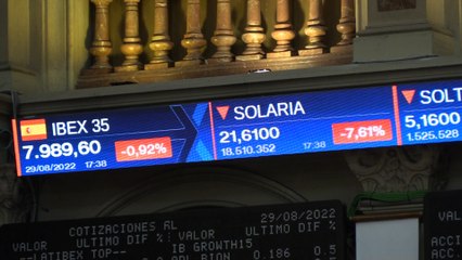 El Ibex 35 cede un 0,92 % hasta los 7.989 puntos