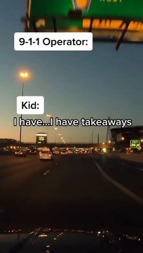 Un enfant appelle le 911 pour faire ses devoirs de maths