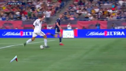 "Chicharito" Hernández anota en triunfo del LA Galaxy