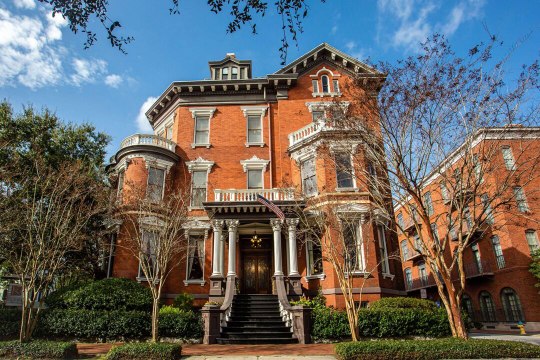5 Haunted Hotels in Savannah Georgia One of America s Most Haunted Cities