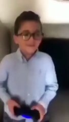 ابن جورج الراسي يدمي القلوب بكلامه عن والده: قلبي بيموت فيك