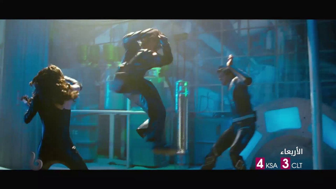 هريثيك روشان بطل خارق يواجه عصابة لا تعرف الرحمة في KRRISH3