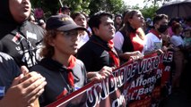 Familias capitalinas honran el legado de los héroes de Pancasán