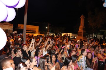 1ª Parada LGBTQIA+ em Cajazeiras estende a bandeira da diversidade e faz alerta ssobre violência