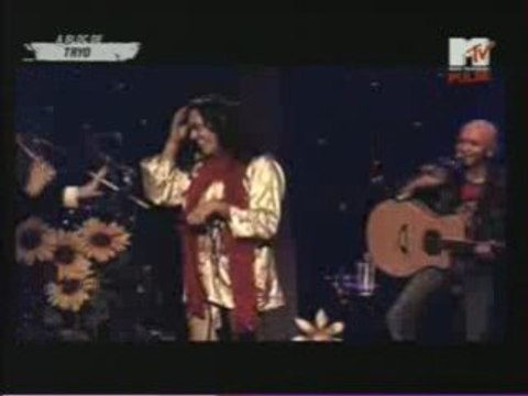 Désolé pour hier soir - Tryo - à Paris - 2005