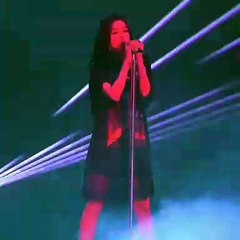 Jisoo having fun in live singing Concert | blackpink