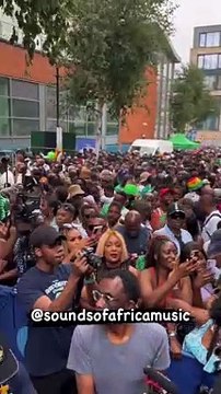 @tiwasavage & @ms_dsf having fun @afrobeats_corner. Cc: @djabass @ayoshonaiya #tiwasavage #music #afrobeats #africa #africanmusic #soaexhibition #soaarchive #afropop #carnival #nottinghillcarnival