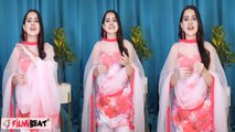 Urfi Javed ने सूट पहनकर गाया भगवान Ganesh का गाना, Instagram पर video viral | Ganesh Chaturthi 2022