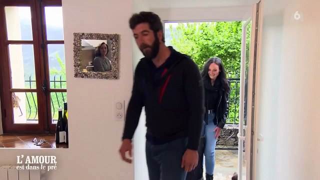 L'Amour est dans le pré 2022 : Malaise TV, ce moment de tensions entre deux prétendantes extrêmement gênant