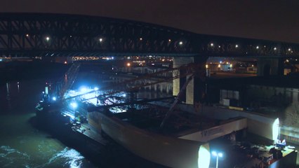 2017 footage shows Northern Spire pylon's journey up the River Wear