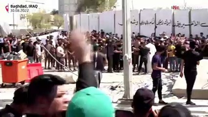 Fighting intensifies in Baghdad after Sadr quits politics
