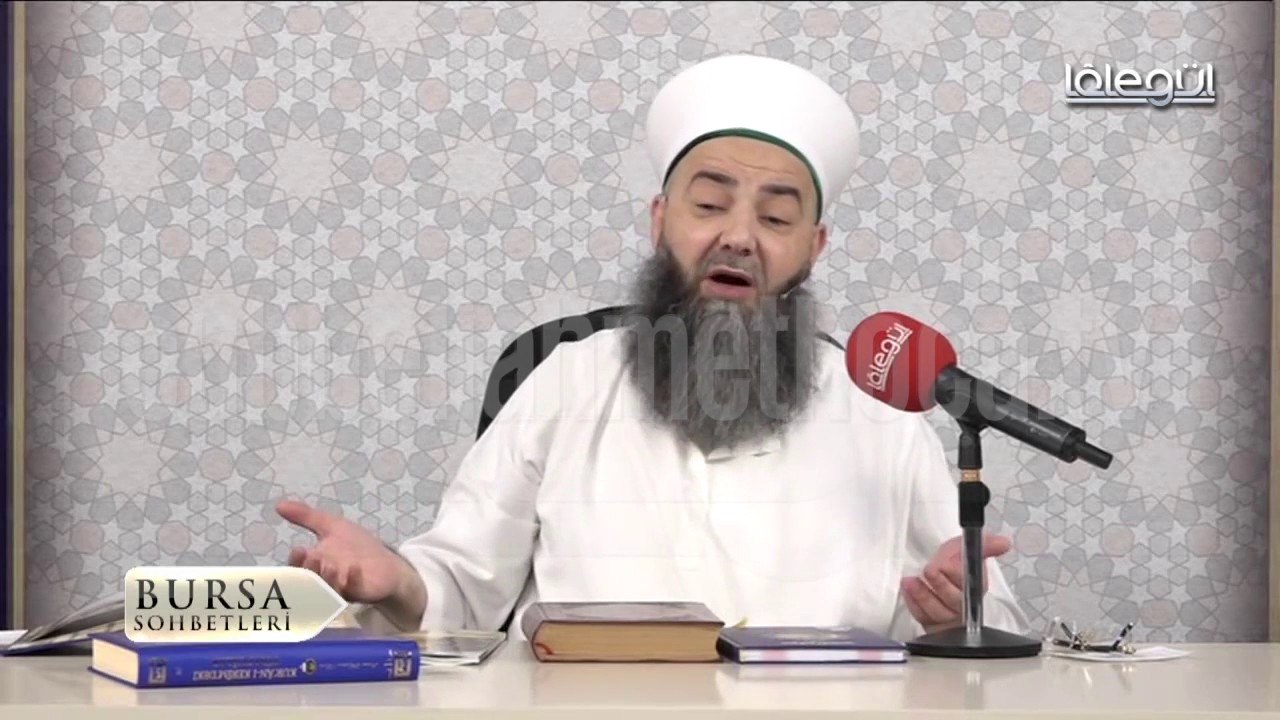 Aziz Mahmûd Hüdâyî Vakfı'na Tebrik ve Takdirlerimi Arz Ederim.