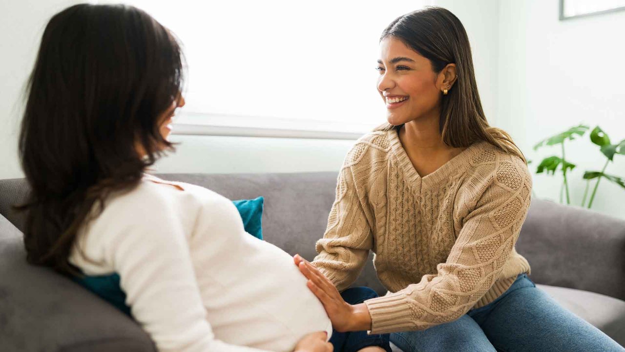 5 wichtige Gründe, warum jede Schwangere eine Hebamme haben sollte
