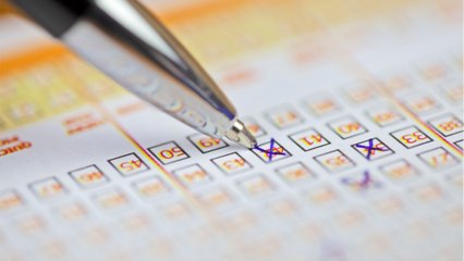 Réfugiés, ils touchent le jackpot à la loterie