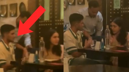 Tải video: Sara Ali Khan Crickter Shubman Gill Dinner Date Inside Full Video Viral । Boldsky *Entertainment