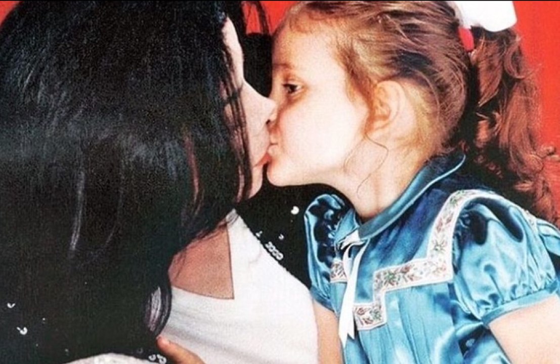 Les enfants de Michael Jackson fêtent le 64e anniversaire du Roi de la Pop