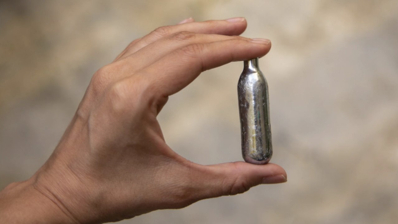 Britische mediziner warnen: jugend verfällt gefährlichem lachgas