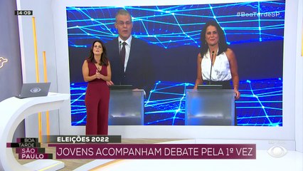 Jovens acompanham debate pela 1ª vez 30/08/2022 14:27:37