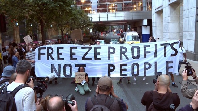 « Don’t Pay UK » : des Britanniques se mobilisent pour ne pas payer leurs factures d'énergie