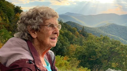 92-Year-Old Grandma And Grandson Are Visiting Every U.S. National Park Together