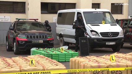شاهد: شرطة الدار البيضاء تضبط أكثر من 3 أطنان من الحشيش موجهة للتهريب الدولي