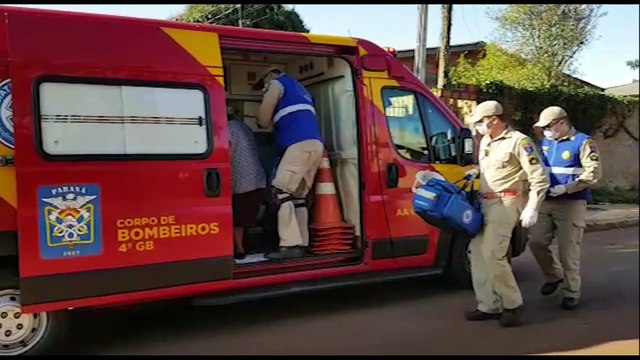 Idosa fratura dedo em acidente com máquina de lavar roupas