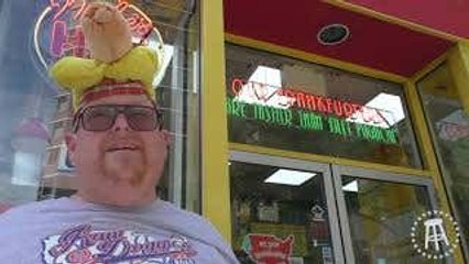 Raw Dogging at Papaya King