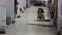 هجمات حوثية تسببت بتشريد آلاف الأسر اليمنية في تعز