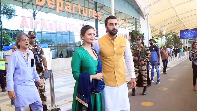 Ranbir-Alia stopped from offering prayers at Ujjain temple