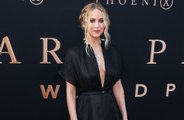 Jennifer Lawrence revela ter sofrido dois abortos antes do primeiro filho