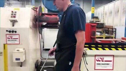 This Machine Shop Hires the Blind to Make Aerospace Parts